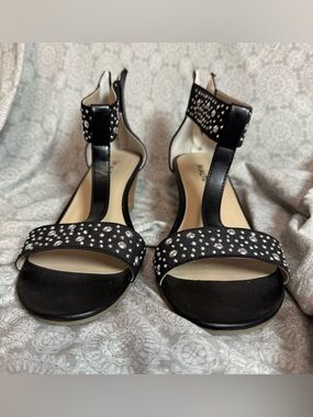 Rialto Black T-Strap Studded Women's Sandals